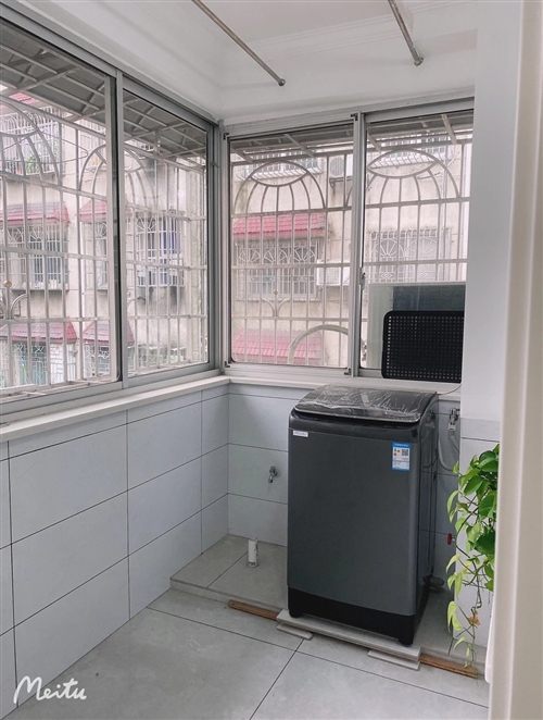 金泉小區一室一廳一廚一衛