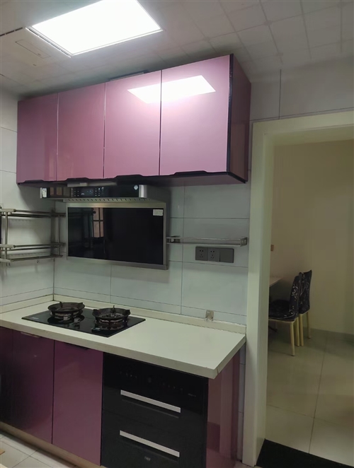 十四中學區房三室兩廳出租