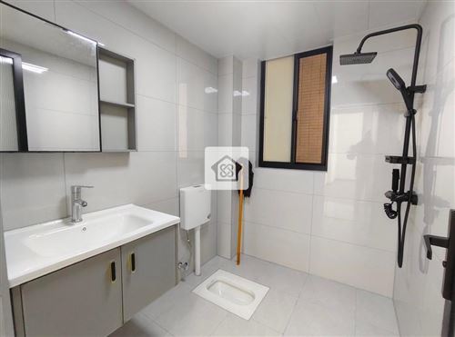 首付12萬買八字門電梯小3房精裝修