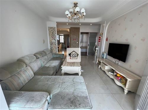 八字門首付8萬單價4000多精裝電梯三房