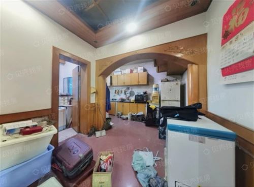 100平只賣20萬!城陵磯房屋急售!樓層是5樓!