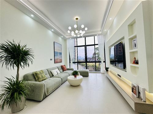 王家河附近園林小區(qū)全新裝修三房56萬(wàn)