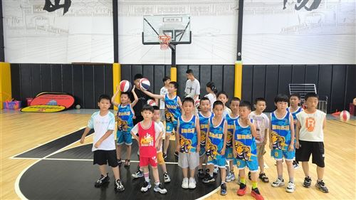 籃球羽毛球暑假班培訓