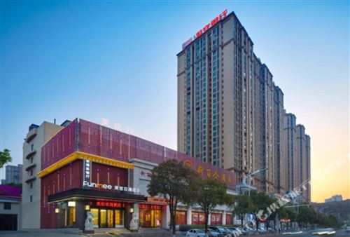 岳陽美宿歡漫酒店招聘客房服務(wù)員